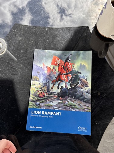 Lion rampant medieval - rampant,